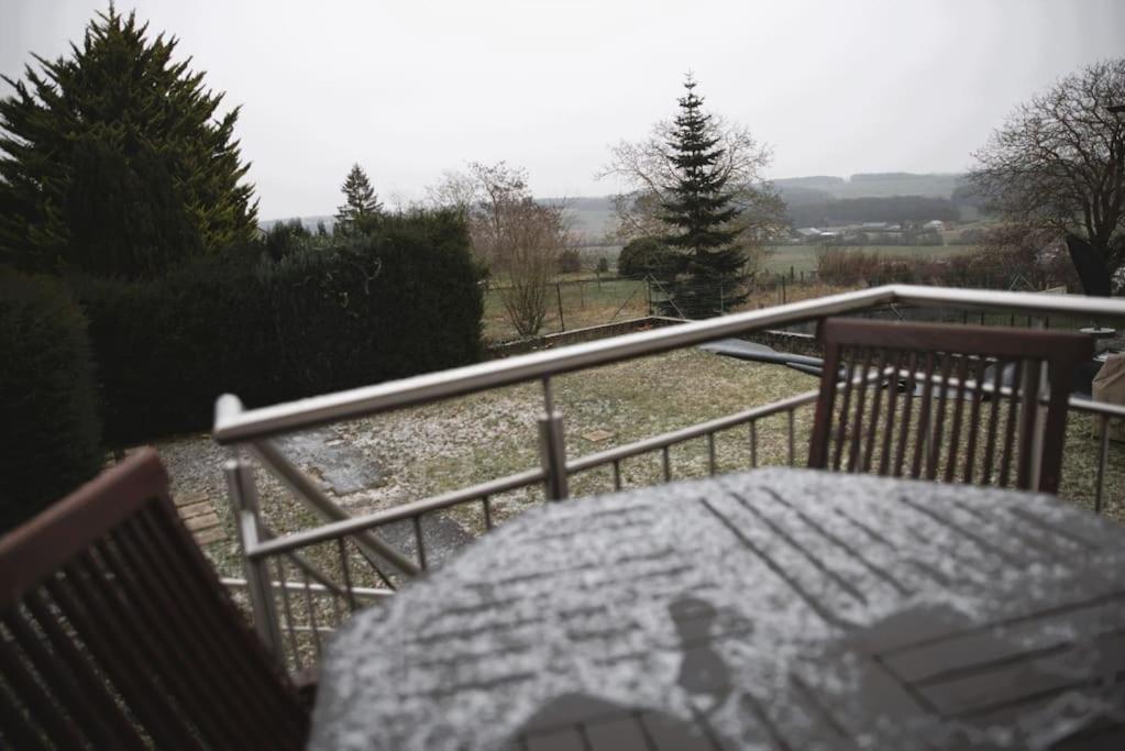Cozy 3 Bedroom House With 11 Kw Electric Car Charger Hesperange Dış mekan fotoğraf